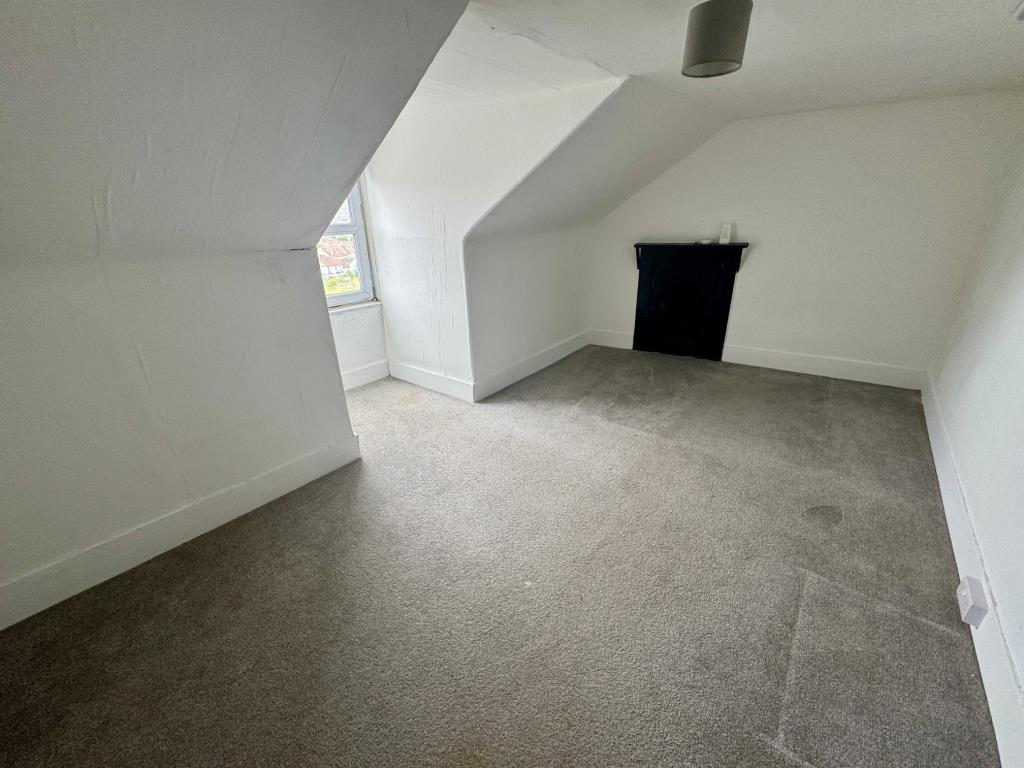Lot: 56 - TWO-BEDROOM MAISONETTE - Bedroom 1